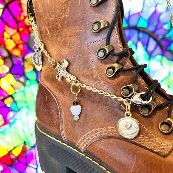 Boot jewelry, boot bracelet, boot accessory, boot chain, boot chain, faith charm - Picture 4 of 17